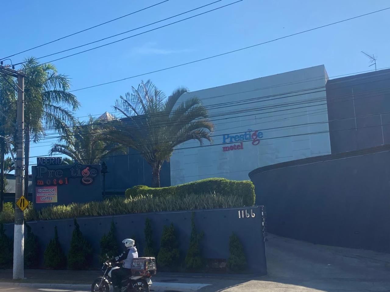 Prestige Motel 1 — Photos 1